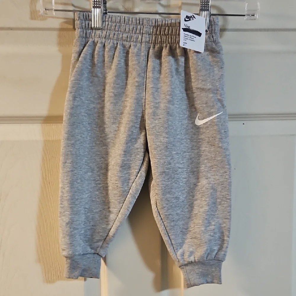 NIKE TODDLER GRAY JOGGER PANT: NEW WITH TAGS: SIZE 2T